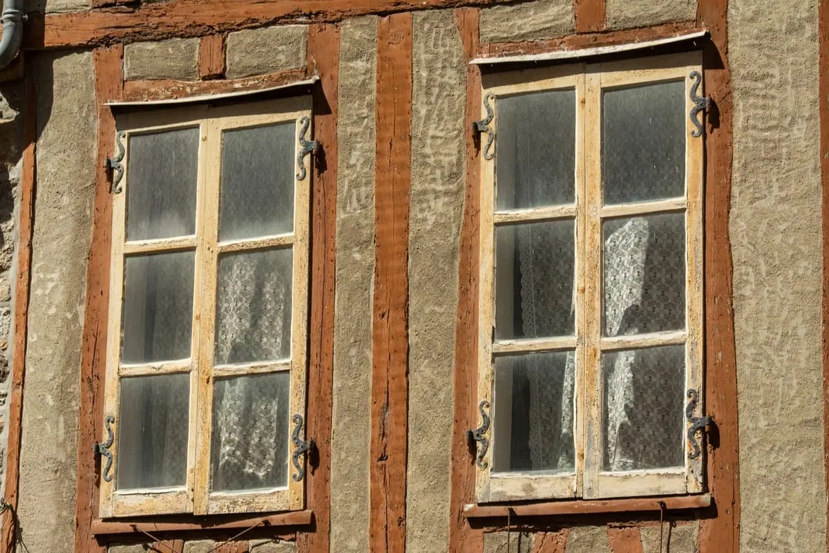 Replacing Windows in Older & Historic Homes